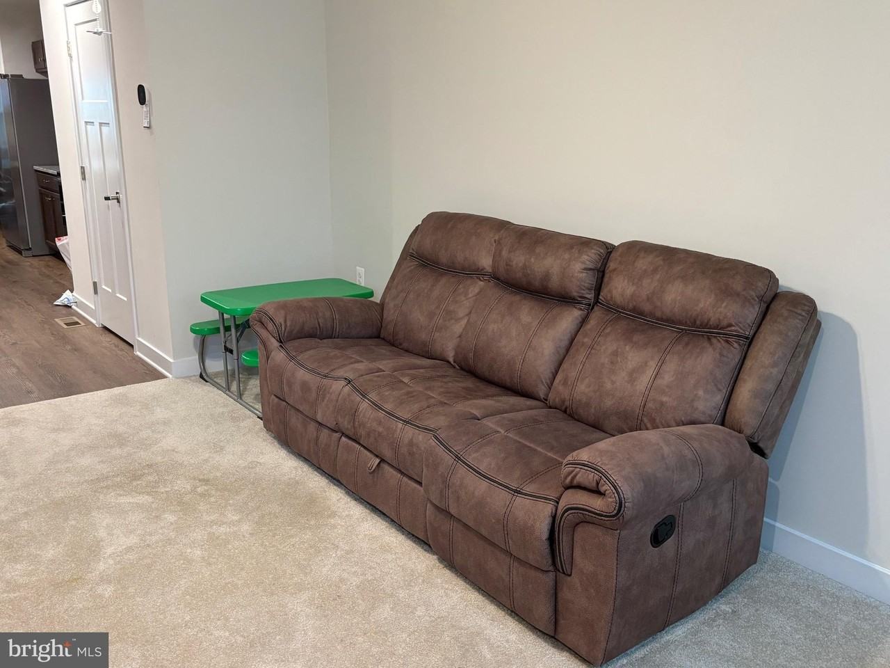 99 Bibury St - Photo 2 of 32