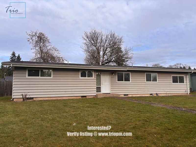 1663 Larkspur Loop - Photo 2 of 19