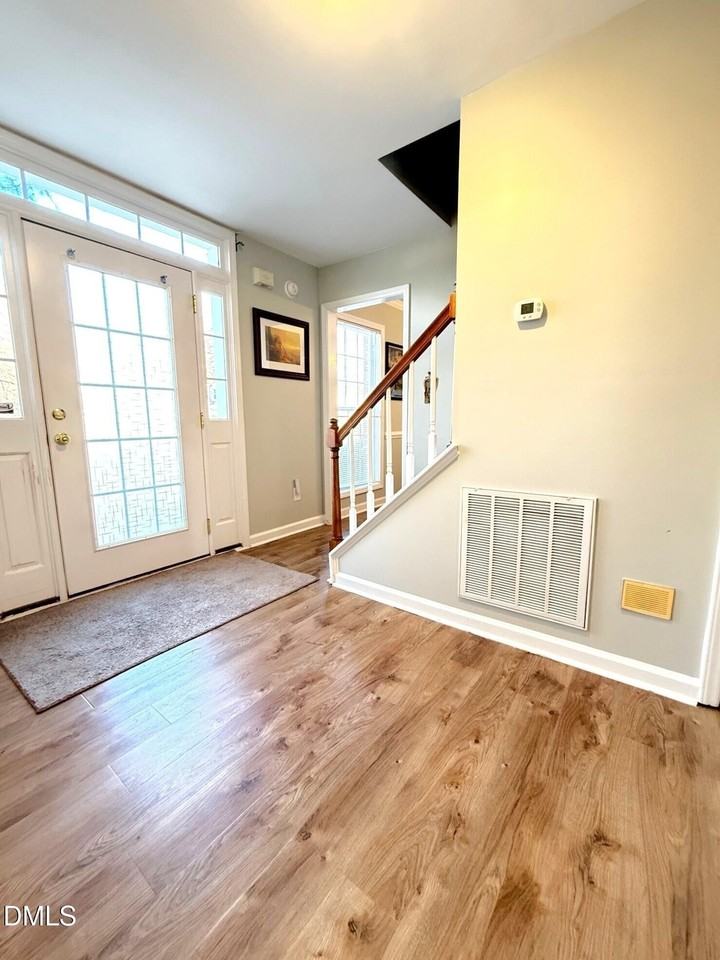 8612 Hobhouse Cir - Photo 2 of 22