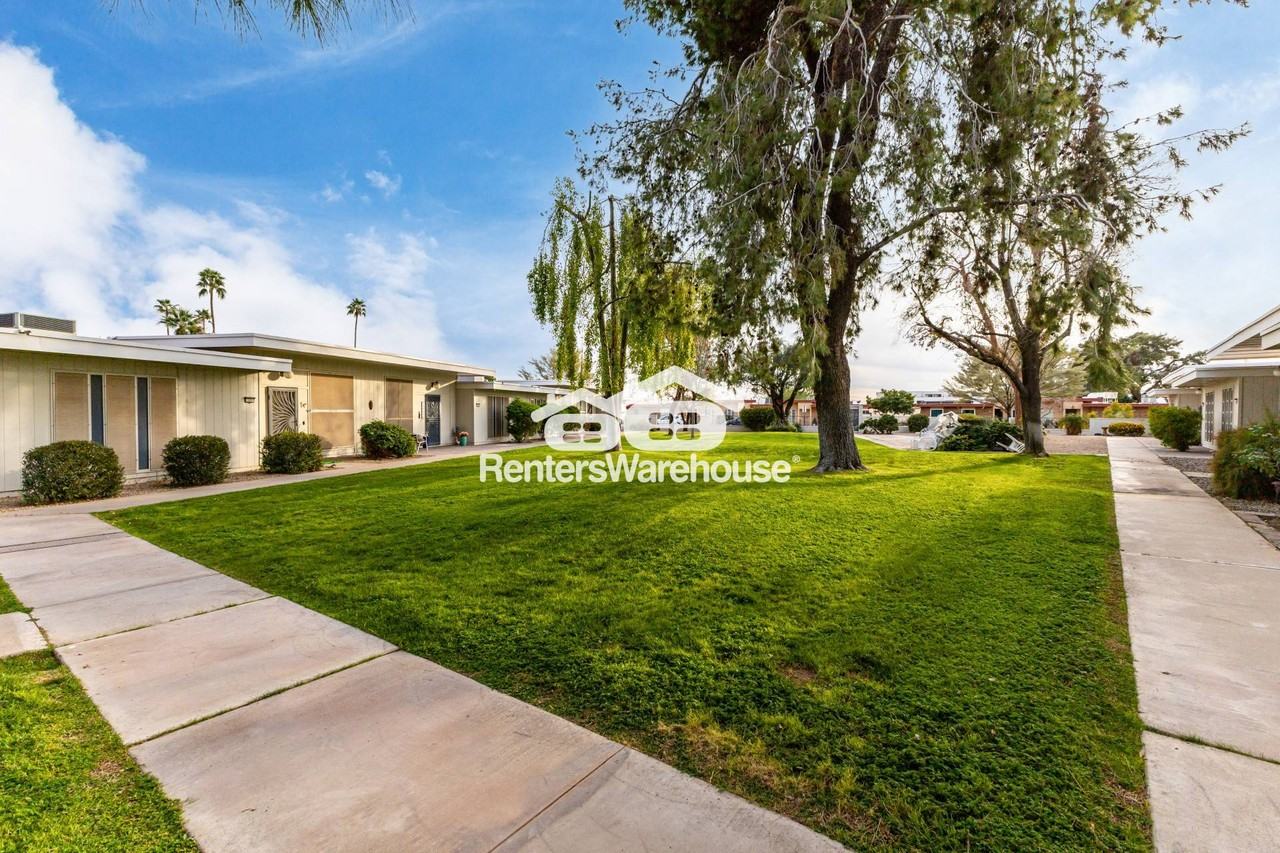 13211 N Cedar Dr - Photo 2 of 22