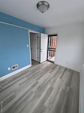 8569 Quincy St - Photo 3 of 15