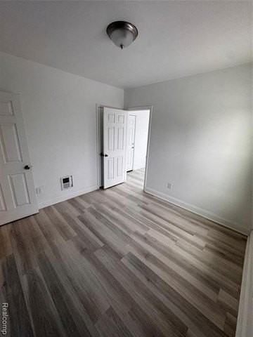 8569 Quincy St - Photo 6 of 15