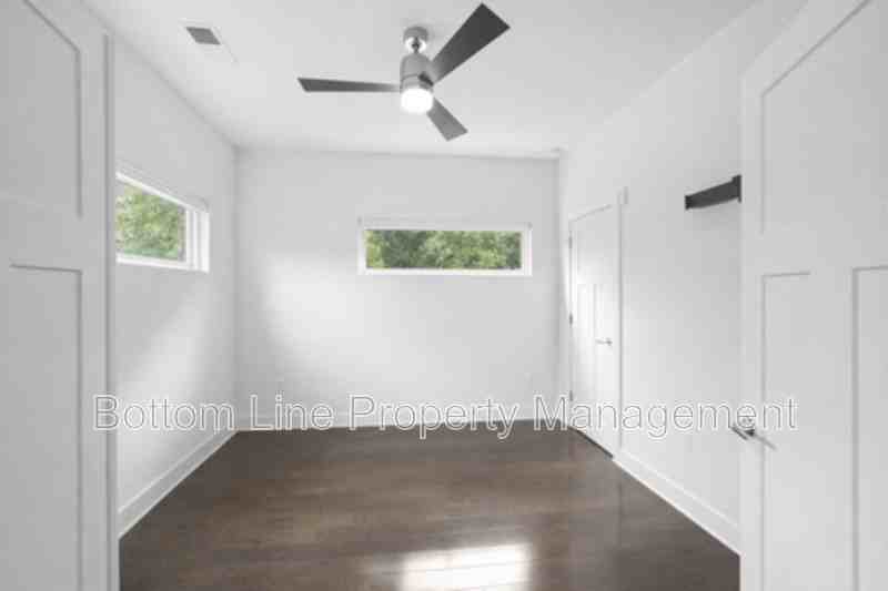 118 W Poindexter Dr #118 - Photo 3 of 22