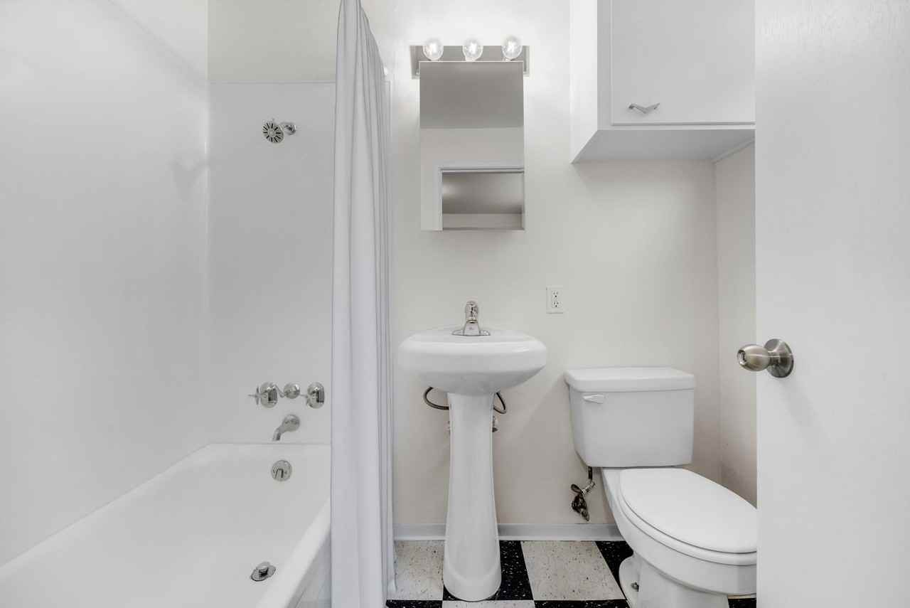 Walkable One - Photo 7 of 23