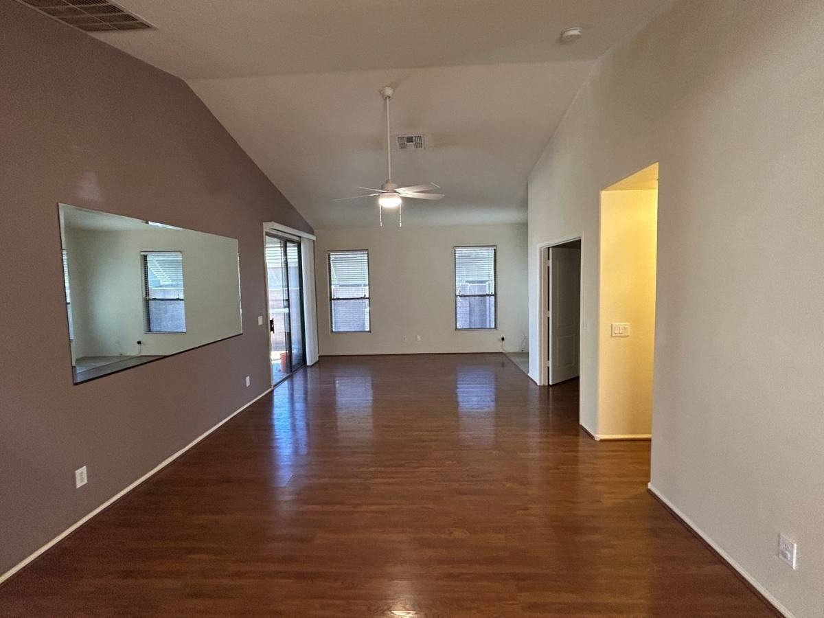 15948 W Latham St - Photo 3 of 10