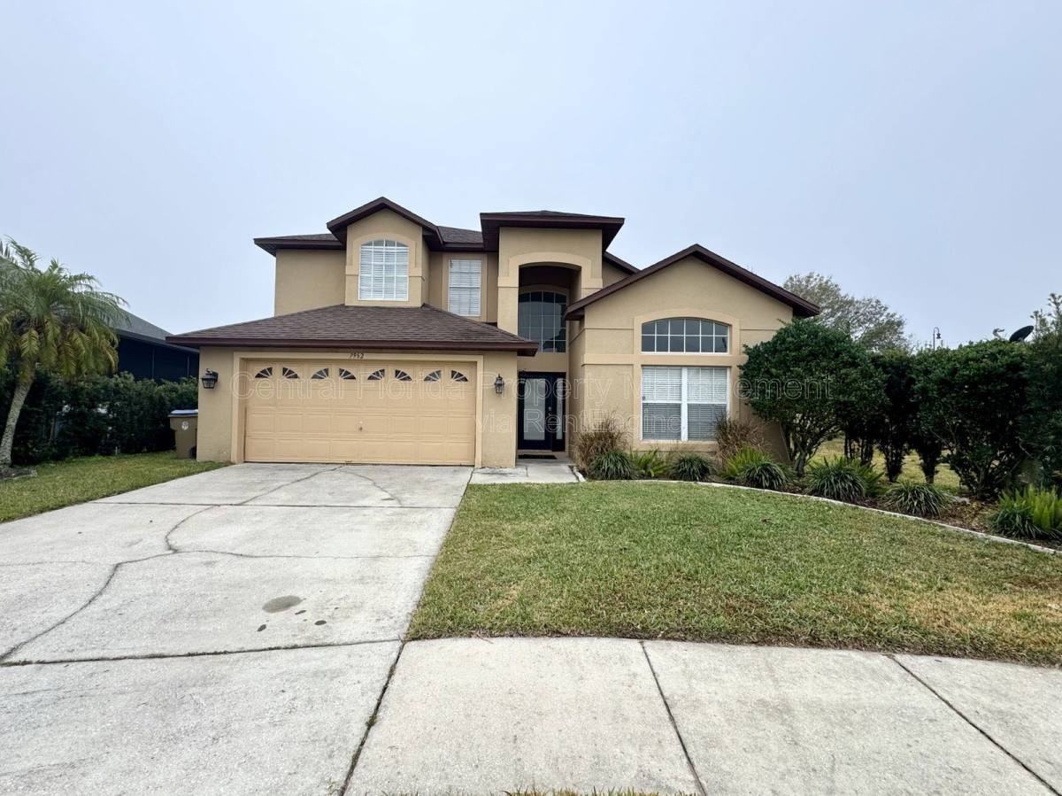 7962 Golden Pond Ct - Photo 3 of 10