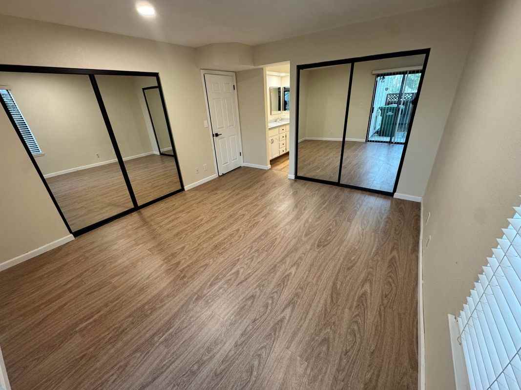 1166 Fox Hollow Ct - Photo 7 of 10