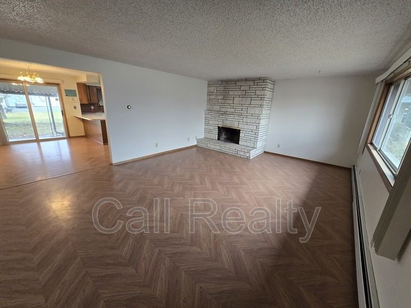 4023 N Argonne Rd - Photo 2 of 15