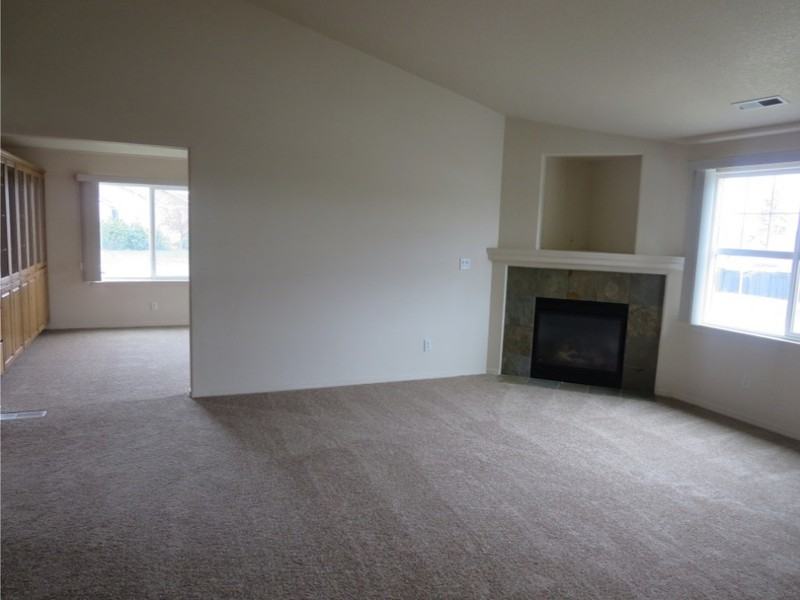 63162 Ne De Haviland St - Photo 5 of 22