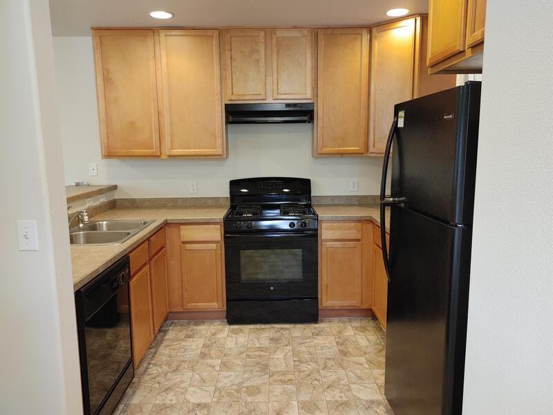 2250 Sw 21st St #23 - Photo 4 of 18