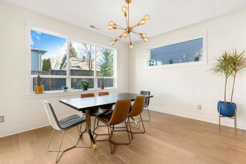 4090 Ne 6th Ave - Photo 7 of 33