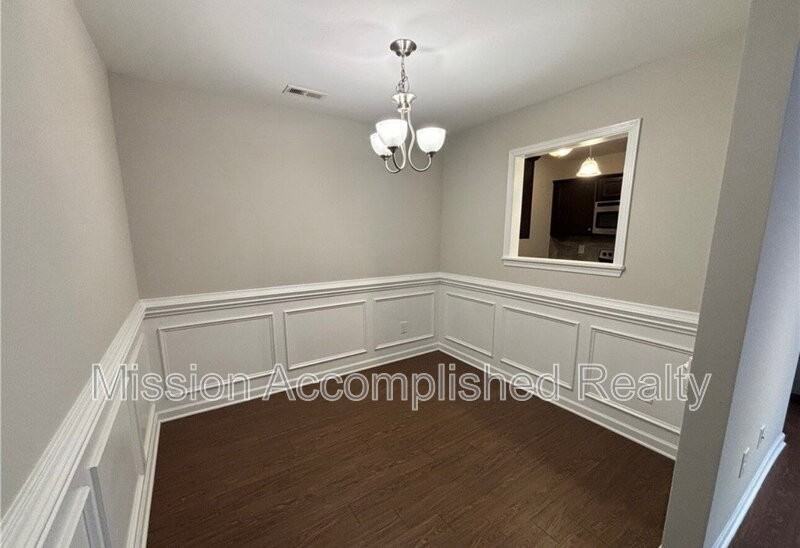 2644 Middle Branch Bnd - Photo 4 of 10