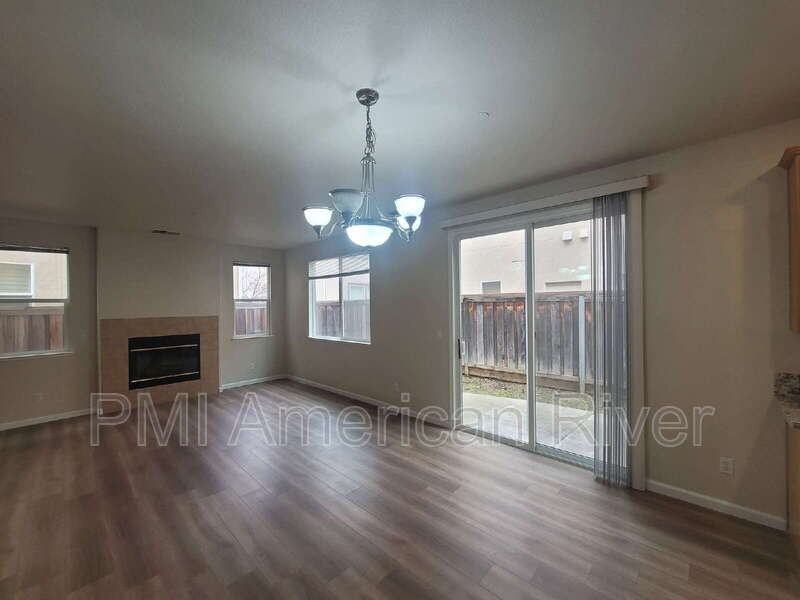 8143 Crystal Walk Cir - Photo 3 of 26