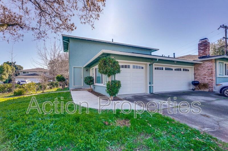 903 Suntree Ct - Photo 2 of 29