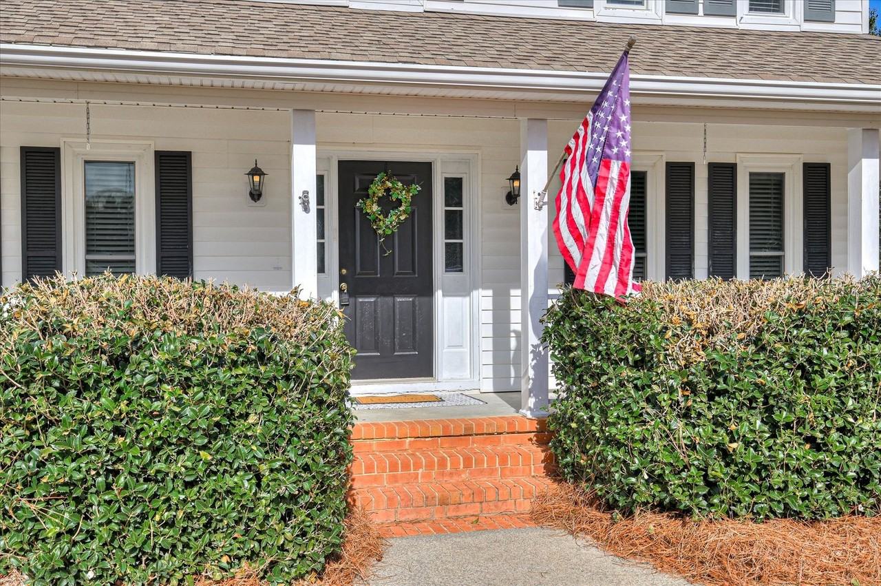 4367 Quail Creek Rd - Photo 4 of 40