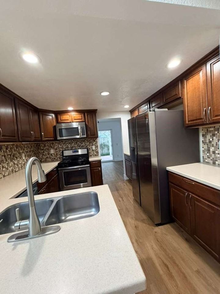 23117 23117 Kimmore Terrace - 23117 Kimmore Terrace - Photo 2 of 13