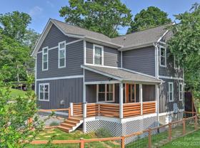 9 Pennsylvania Ave - Photo 1 of 1