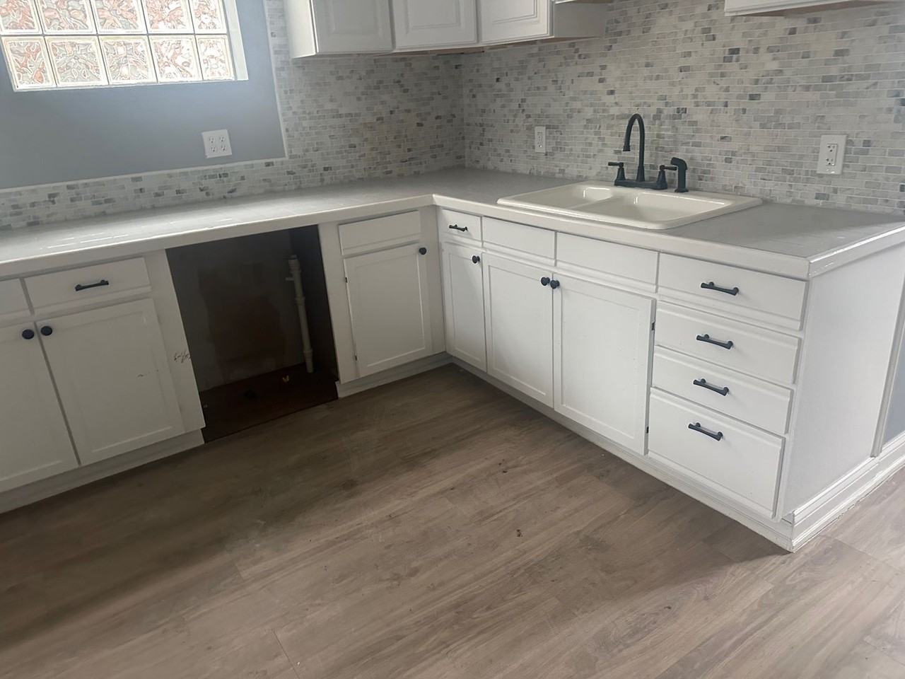 15637 Halliday Ave - Photo 5 of 6