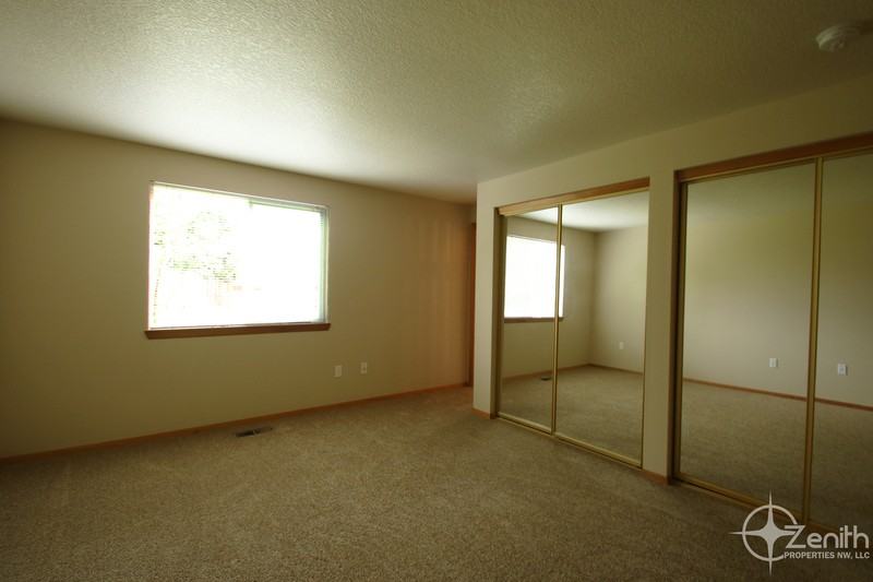 4706 Ne 132nd Pl - Photo 7 of 15