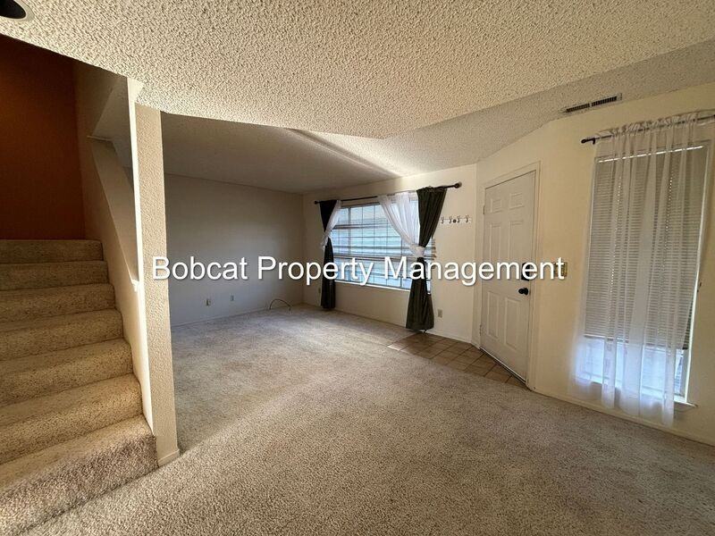 1420 Douglas Ave #11 - Photo 3 of 34