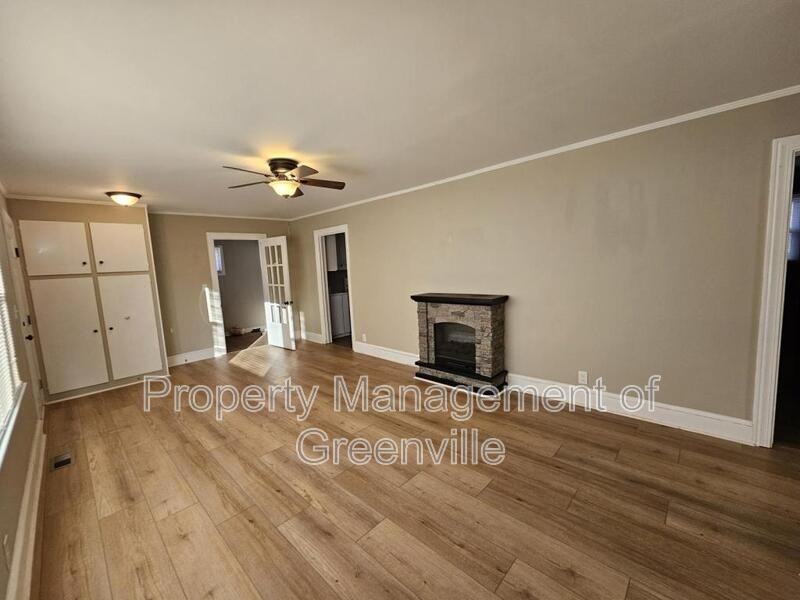 436 Potomac Ave - Photo 5 of 13