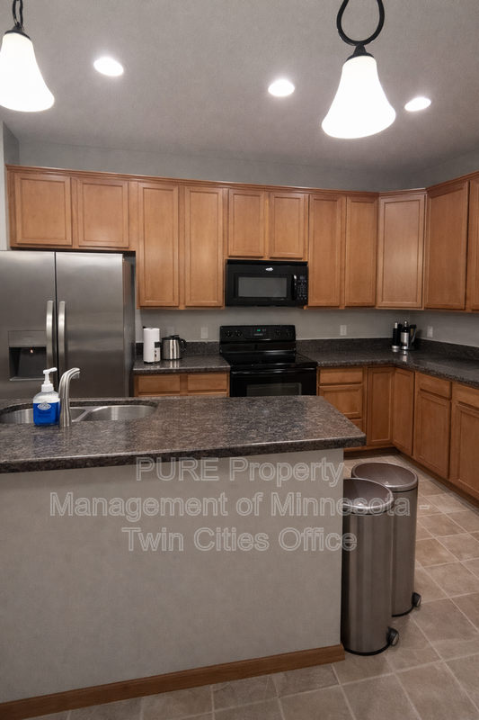 15584 Empress Ave N #8 - Photo 3 of 11