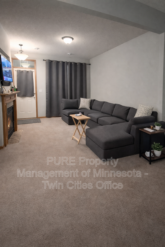 15584 Empress Ave N #8 - Photo 5 of 11