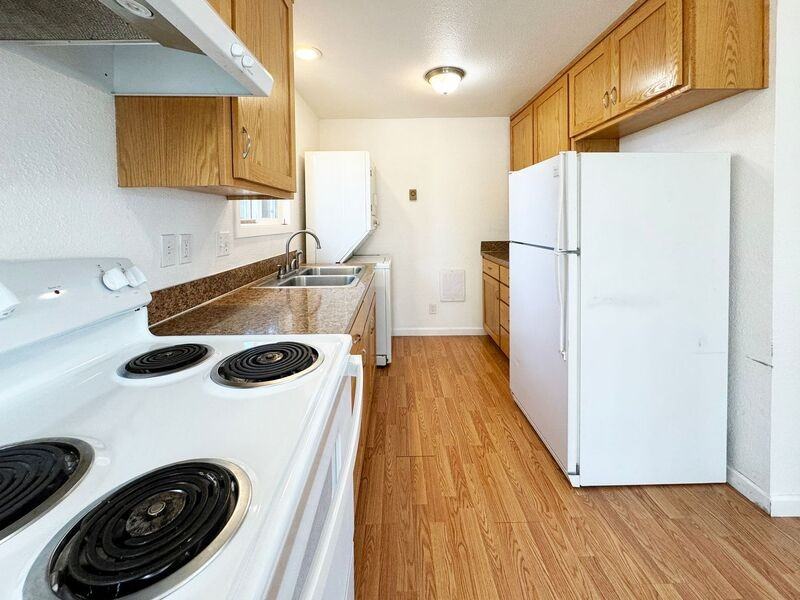 3835 Marshall Ave - Photo 7 of 16