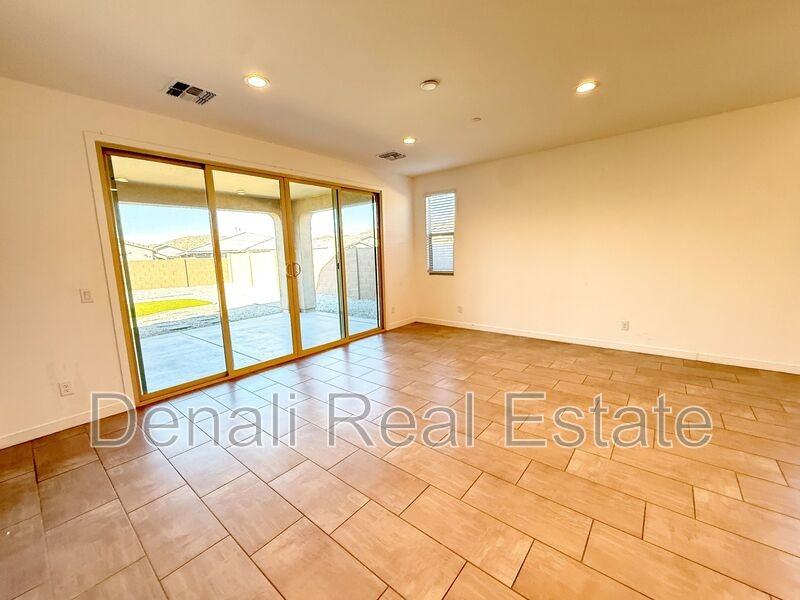 13312 W Crimson Ter - Photo 6 of 20