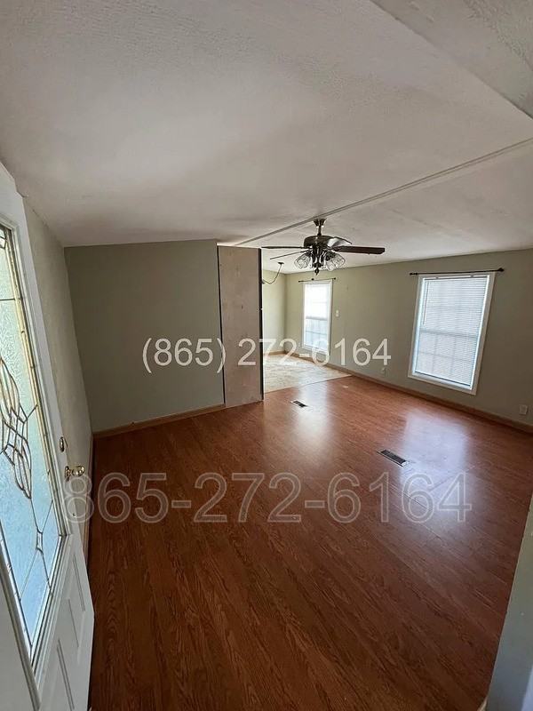 8413 Oak Ridge Hwy - Photo 5 of 9