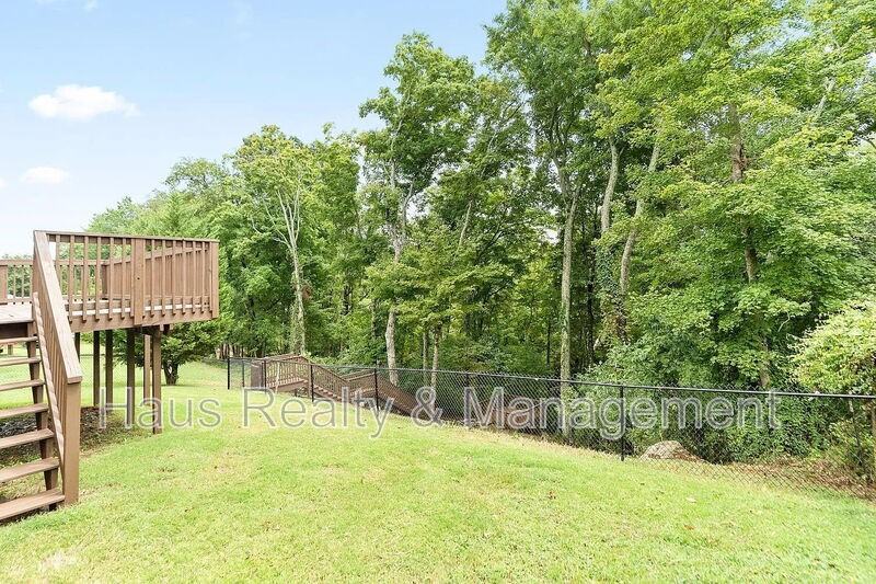 3136 Brook Hill Dr - Photo 7 of 27