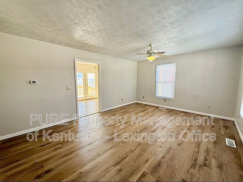 200 Madison Ave - Photo 2 of 28