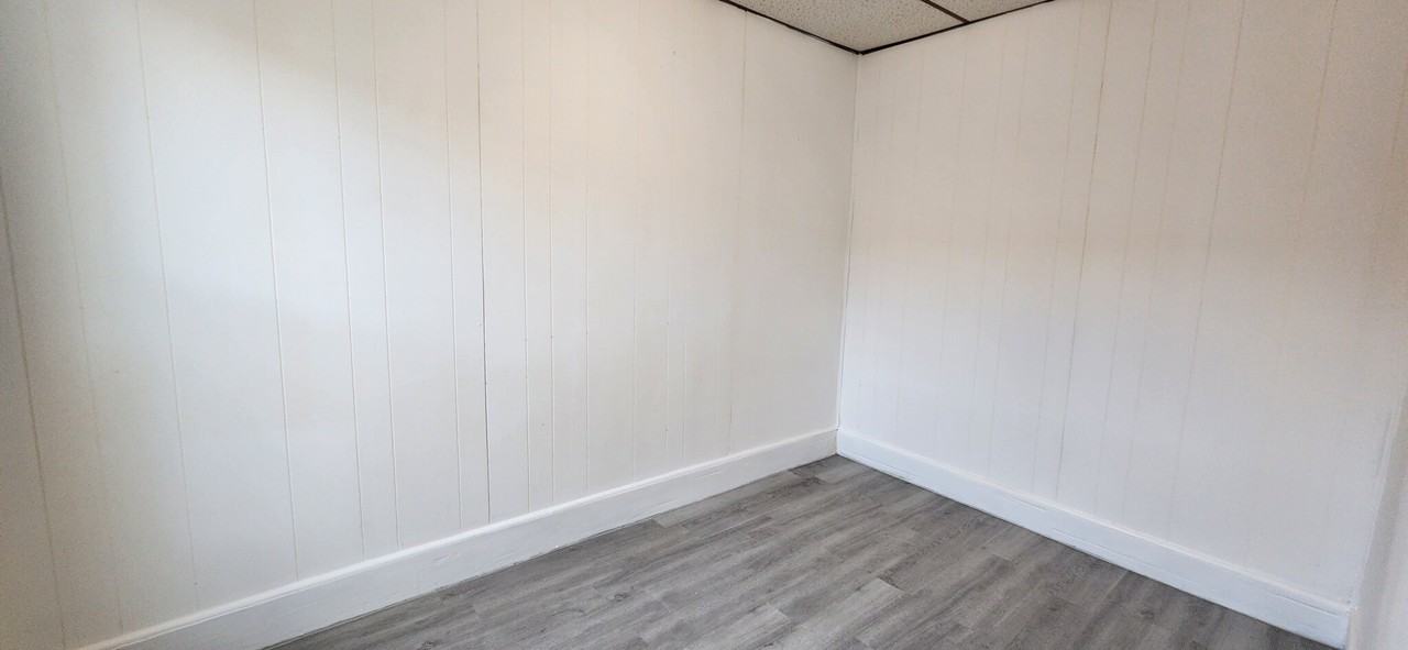 206 Chelsea St #2 - Photo 3 of 12