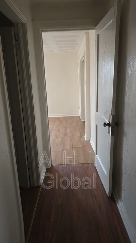 309 N Florida St - Photo 5 of 9