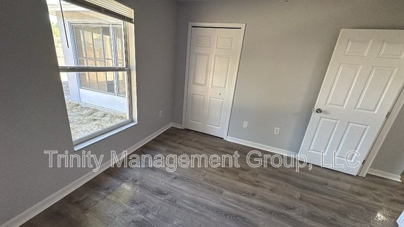 1 Redwood Track Ln - Photo 7 of 10