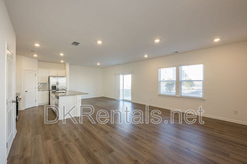 724 Warm Rays Way - Photo 4 of 27