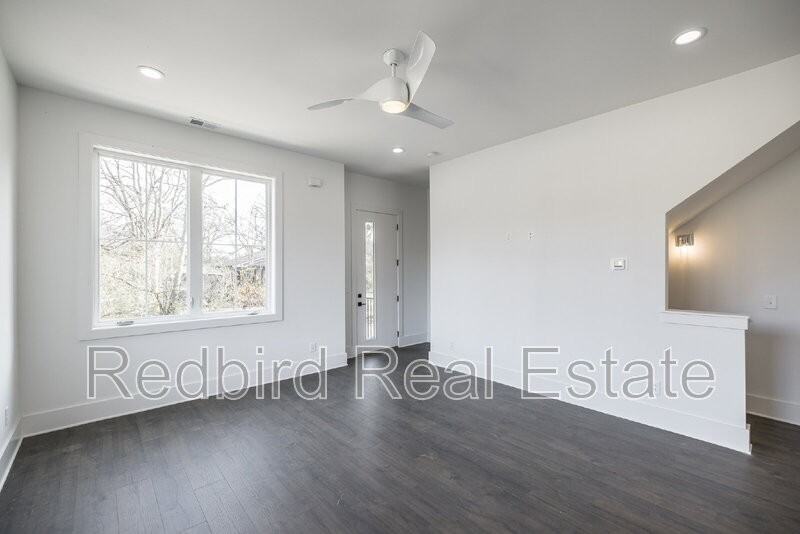 2048 Mckinley St - Photo 4 of 25