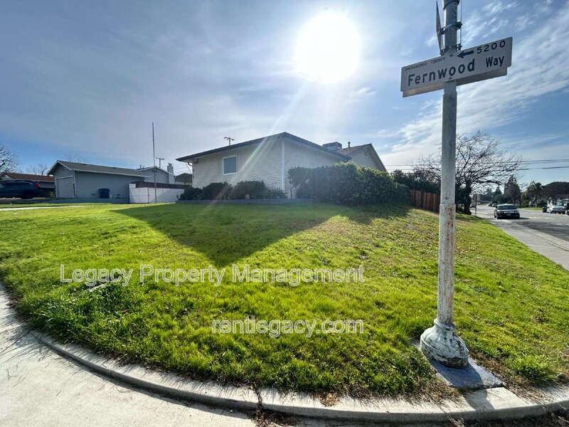 5200 Fernwood Way - Photo 4 of 25