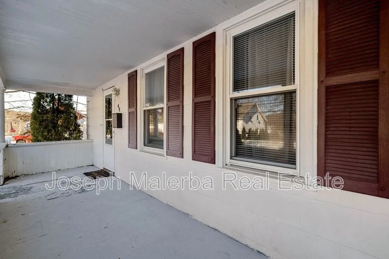 46 Providence St - Photo 2 of 13