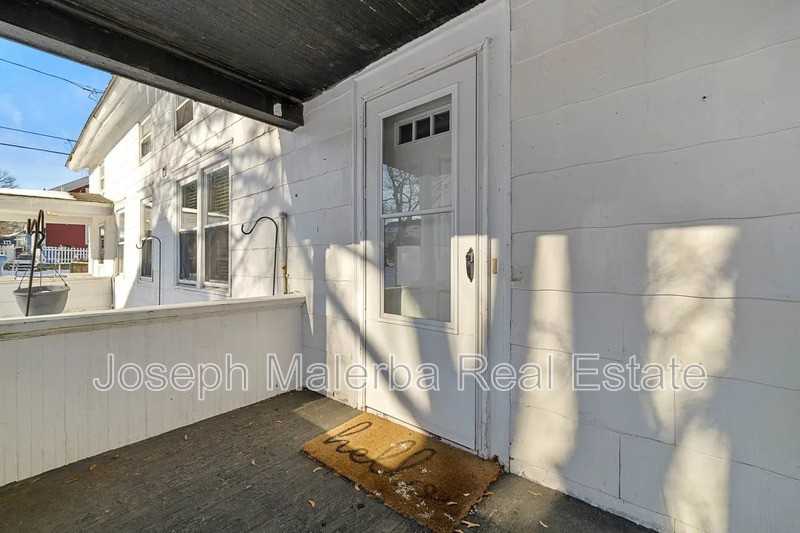 46 Providence St - Photo 4 of 13