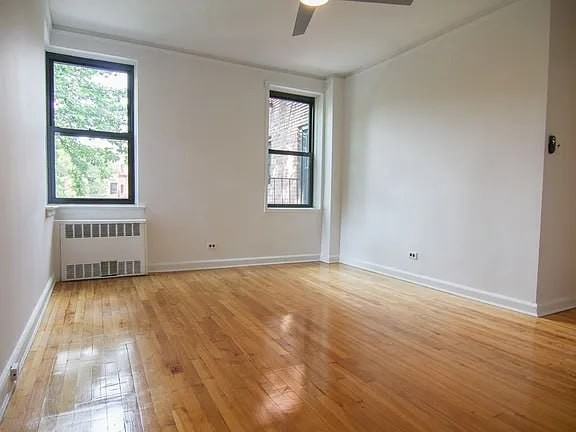 8810 34Th Ave - Photo 5 of 7