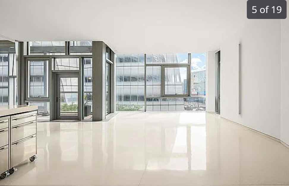 100 11Th Ave - Photo 3 of 8