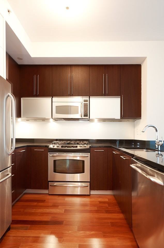 100 Jay St - Photo 2 of 9