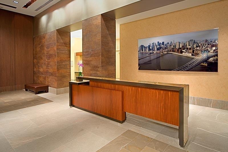 100 Jay St - Photo 4 of 9