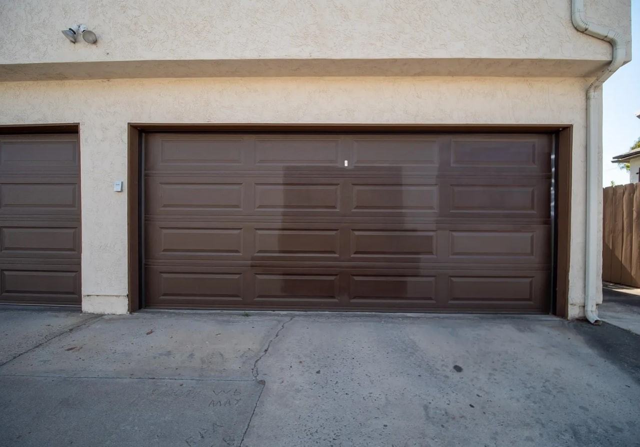 4415 38Th St - Photo 2 of 9