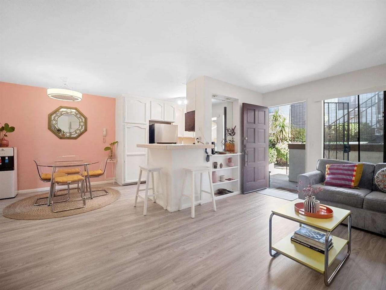 4415 38Th St - Photo 3 of 9