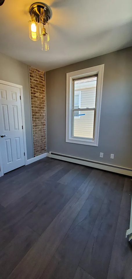 2897 Harrington Ave #3 - Photo 5 of 6