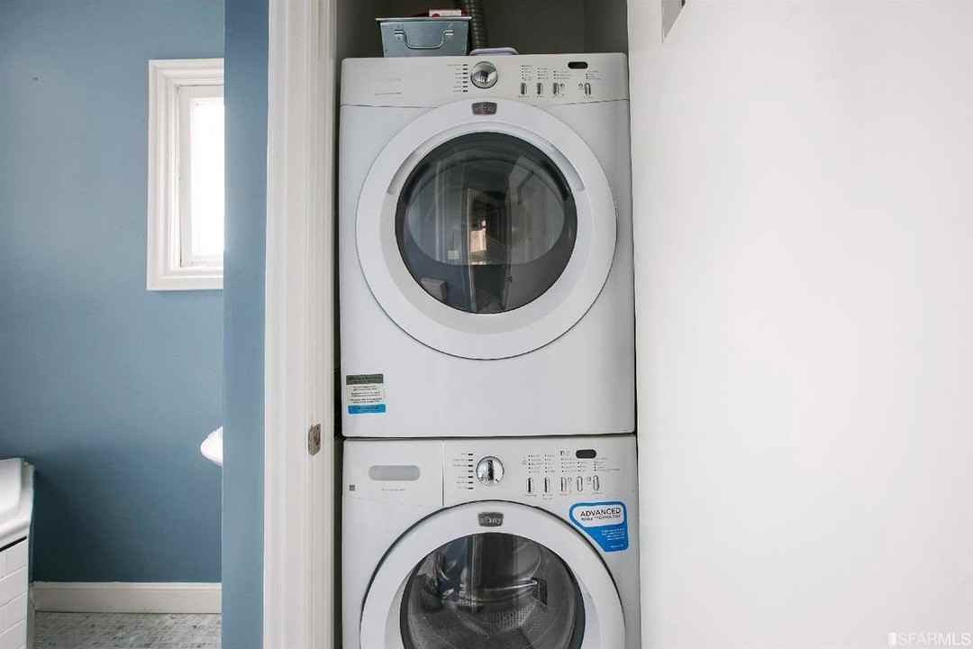 630 Leavenworth St - Photo 2 of 18