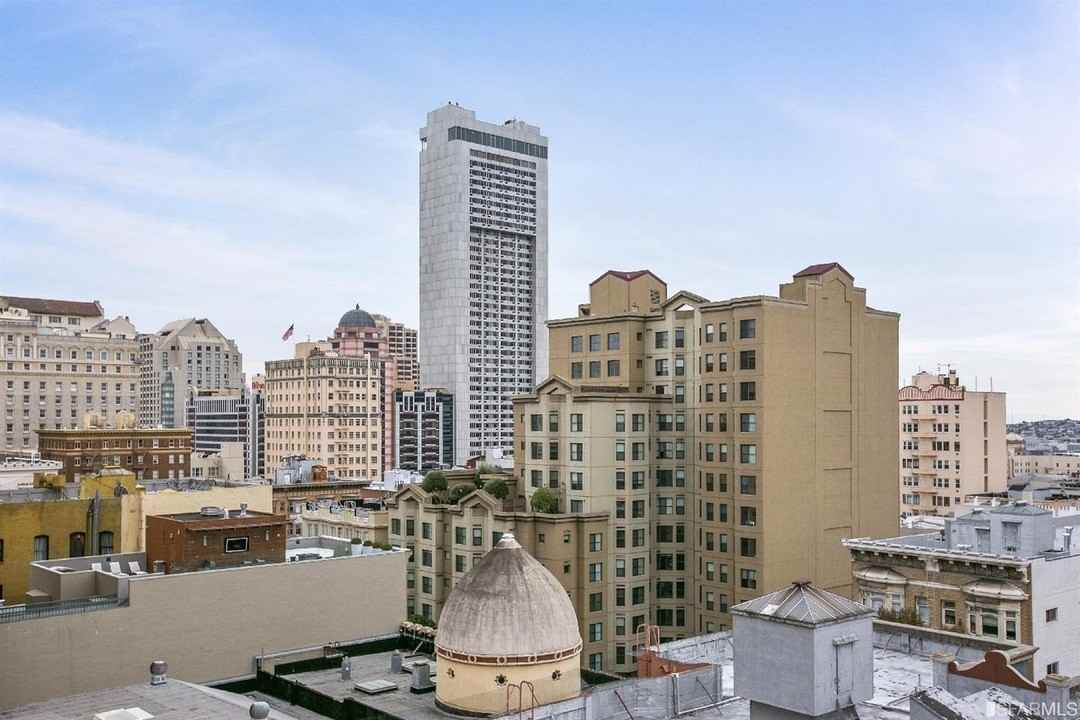 630 Leavenworth St - Photo 5 of 18