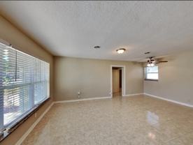 512 Elm Dr - Photo 1 of 1